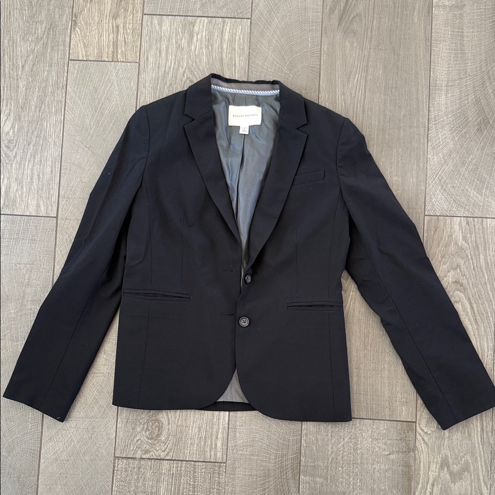 Women’s Black Blazer